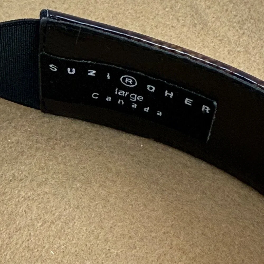 Suzi Roher Statement Belt Large Brass Circle Clasp Elastic Back Canada Large